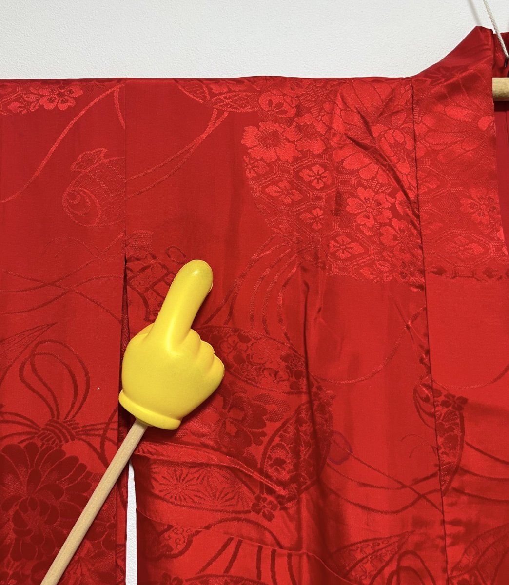 画像13: 正絹 / アンティーク 振袖用長襦袢 / 花薬玉 / 宝尽くし / 綸子 (13)