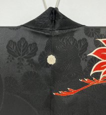 画像6: 正絹 / アンティーク 黒羽織 / 飛鶴 / 鶴と波の地紋入り (6)