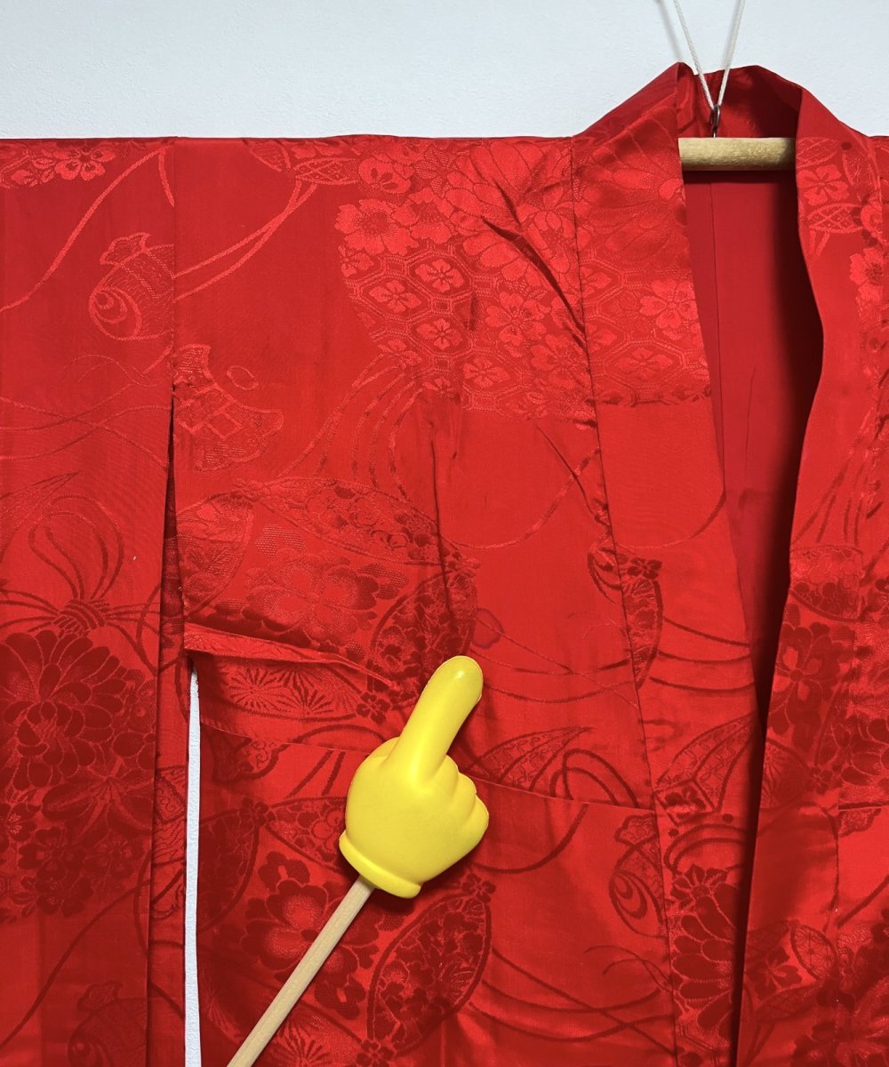 画像10: 正絹 / アンティーク 振袖用長襦袢 / 花薬玉 / 宝尽くし / 綸子 (10)