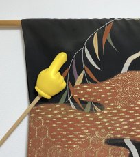 画像13: 正絹 / アンティーク 黒羽織 / 白鷺 / 柳 / ヱ霞 / 金彩 / 手刺繍 (13)