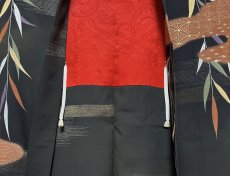 画像9: 正絹 / アンティーク 黒羽織 / 白鷺 / 柳 / ヱ霞 / 金彩 / 手刺繍 (9)