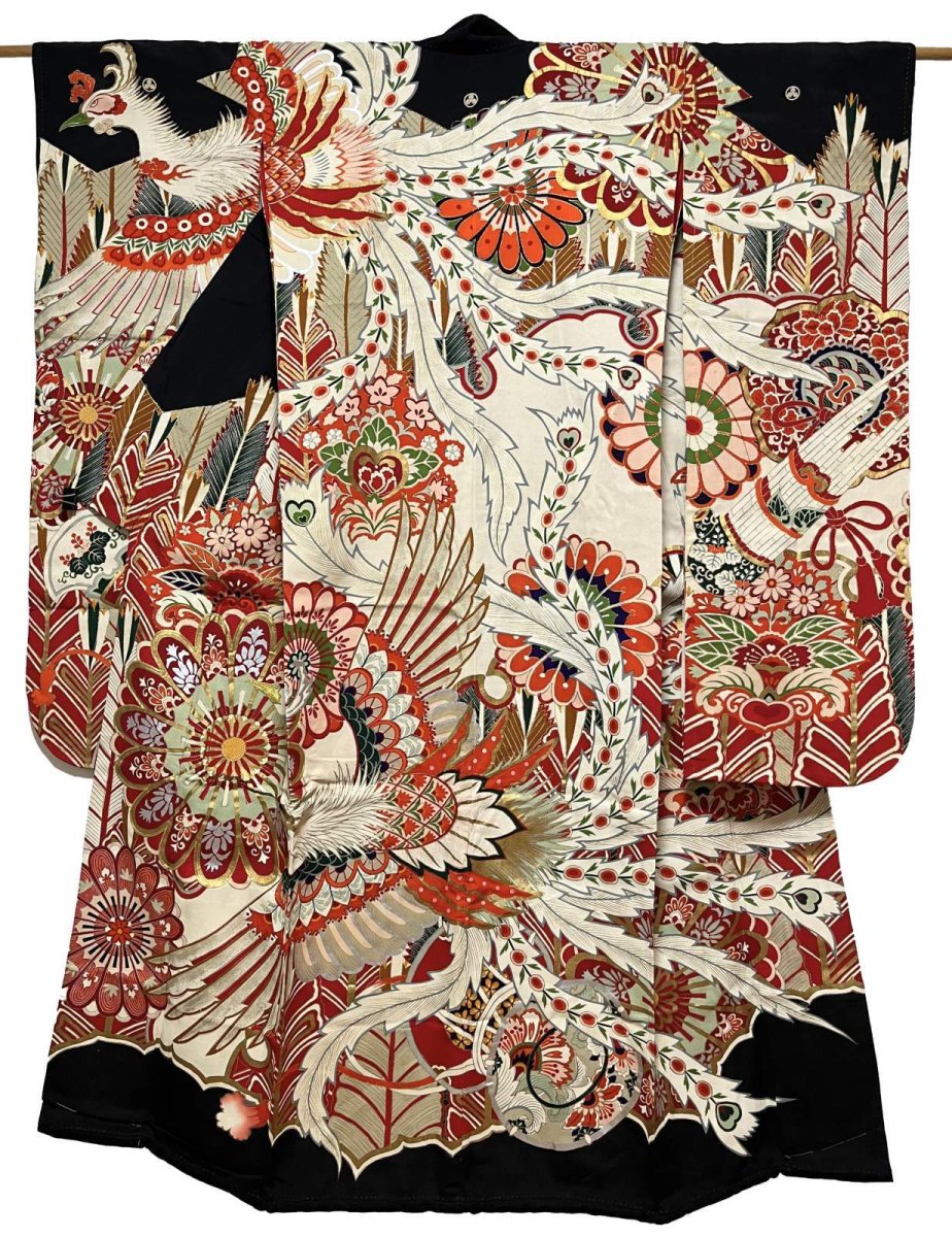 画像1: 正絹 / アンティーク 婚礼黒引き振袖 / 鳳凰 / 金彩 駒刺繍 / 広衿 (1)