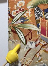 画像14: 正絹 / アンティーク 振袖 / 松竹梅 / 御所車 / 観世水 / 橙茶色 (14)