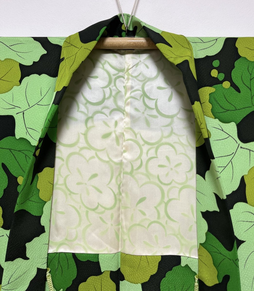 画像6: 正絹 / 羽織 / リーフ / 黒地にグリーン / 未使用品 (6)