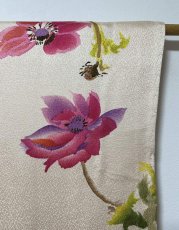 画像5: 正絹 / 羽織 / 水彩インクアート調 手描きの花模様 / ライトコーラル / 未使用品 (5)