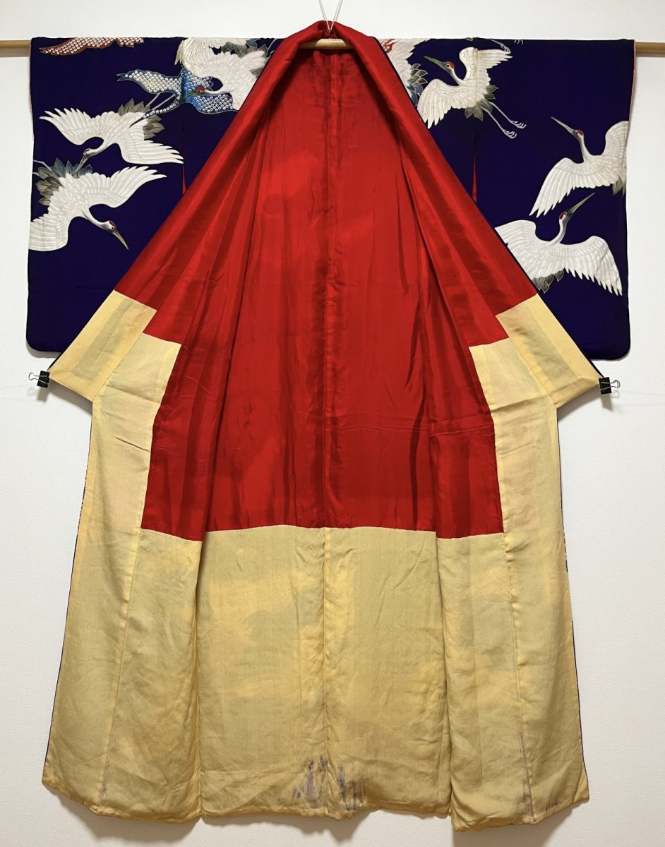 画像3: 正絹 / アンティーク 訪問着 / 飛鶴 / 刺繍入り / 広衿 / 濃紫 (3)