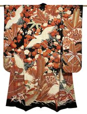 画像1: 正絹 / アンティーク 婚礼黒引き振袖 / 飛鶴 / 松竹梅 / 扇面 / 刺繍入り (1)