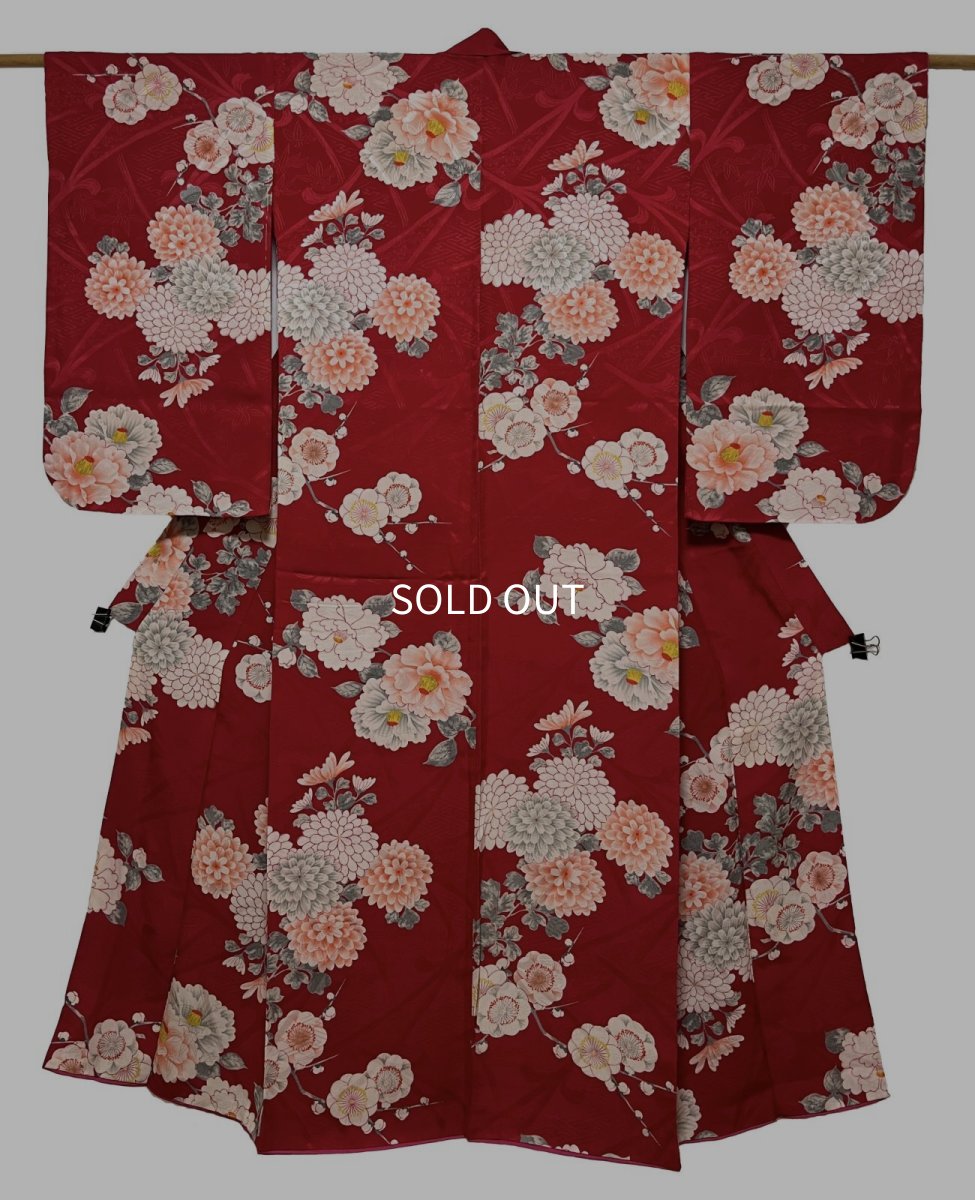 画像1: 正絹 / アンティーク 小紋 / 椿 / 牡丹 / 菊花 / 梅 / 濃いめの赤 (1)