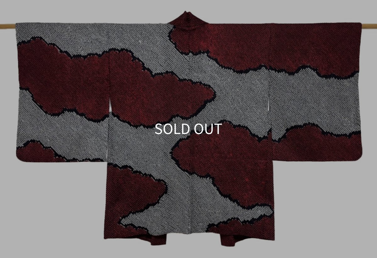 画像1: 正絹 / 総絞り羽織 / 疋田絞り / 瑞雲 / 黒 x 濃赤 (1)